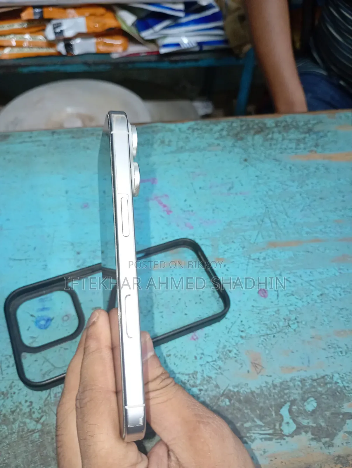 অ্যাপল আইফোন ১৬ প্রো ১২৮ জিবি সাদা