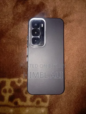 Infinix 128 GB Black