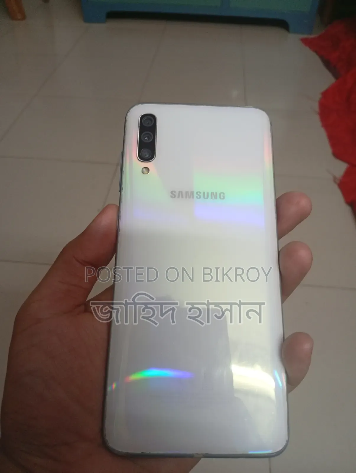 Samsung Galaxy A70 128 GB White