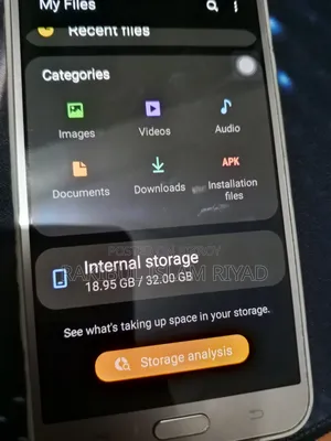 Samsung Galaxy J7 Core 16 GB Gold
