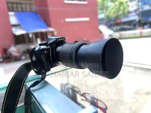 Camera Auto Lens is broken but manual is fine, takes pictures well