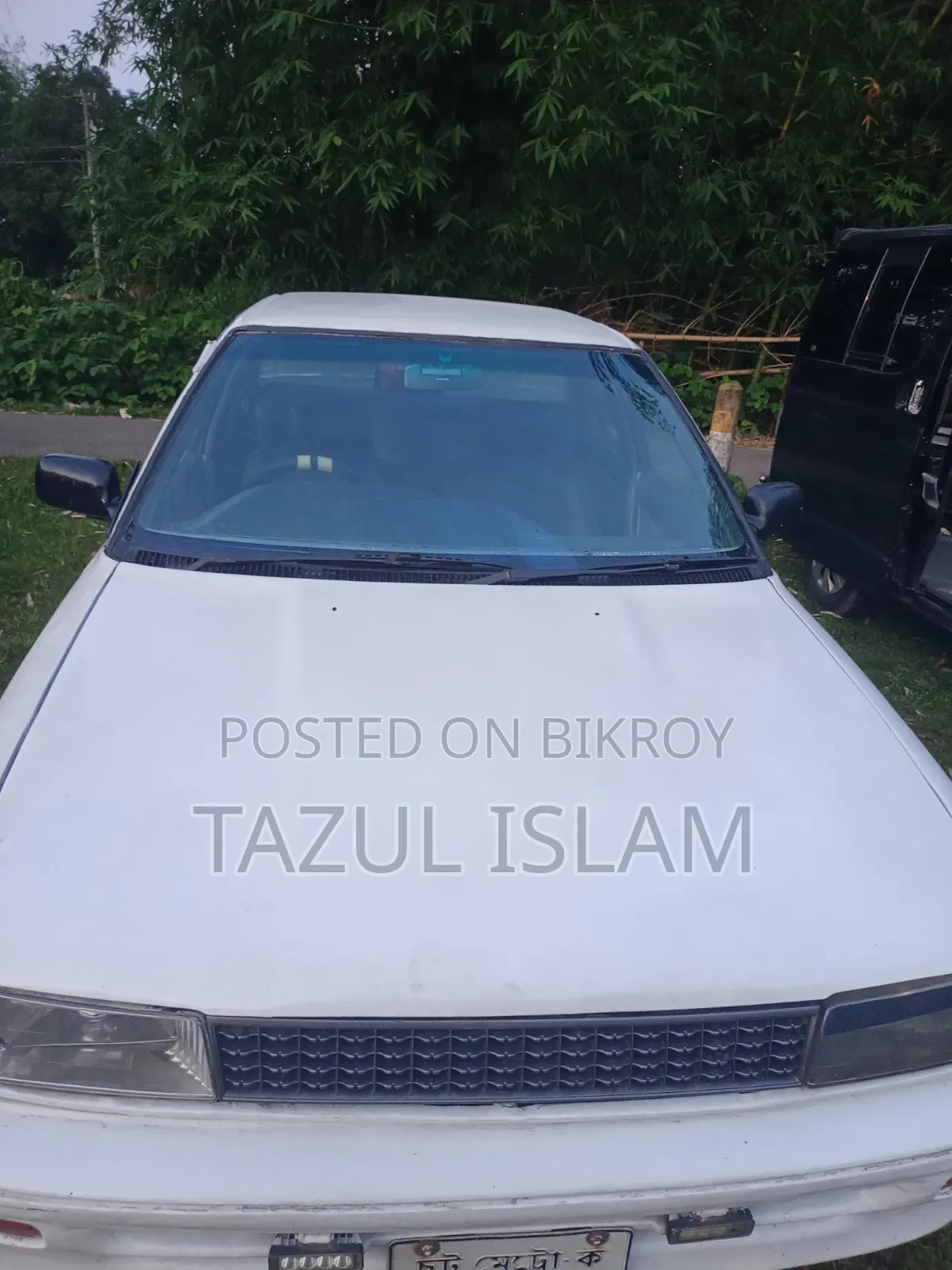 Toyota Corolla 1993 White