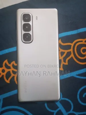 Infinix Hot 50 Pro+ 4G 256 GB Silver