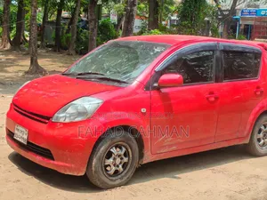 Toyota Passo 1.0 FWD 2004 Red