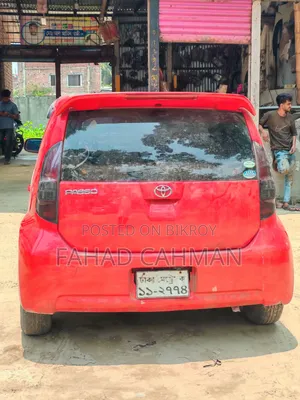 Toyota Passo 1.0 FWD 2004 Red