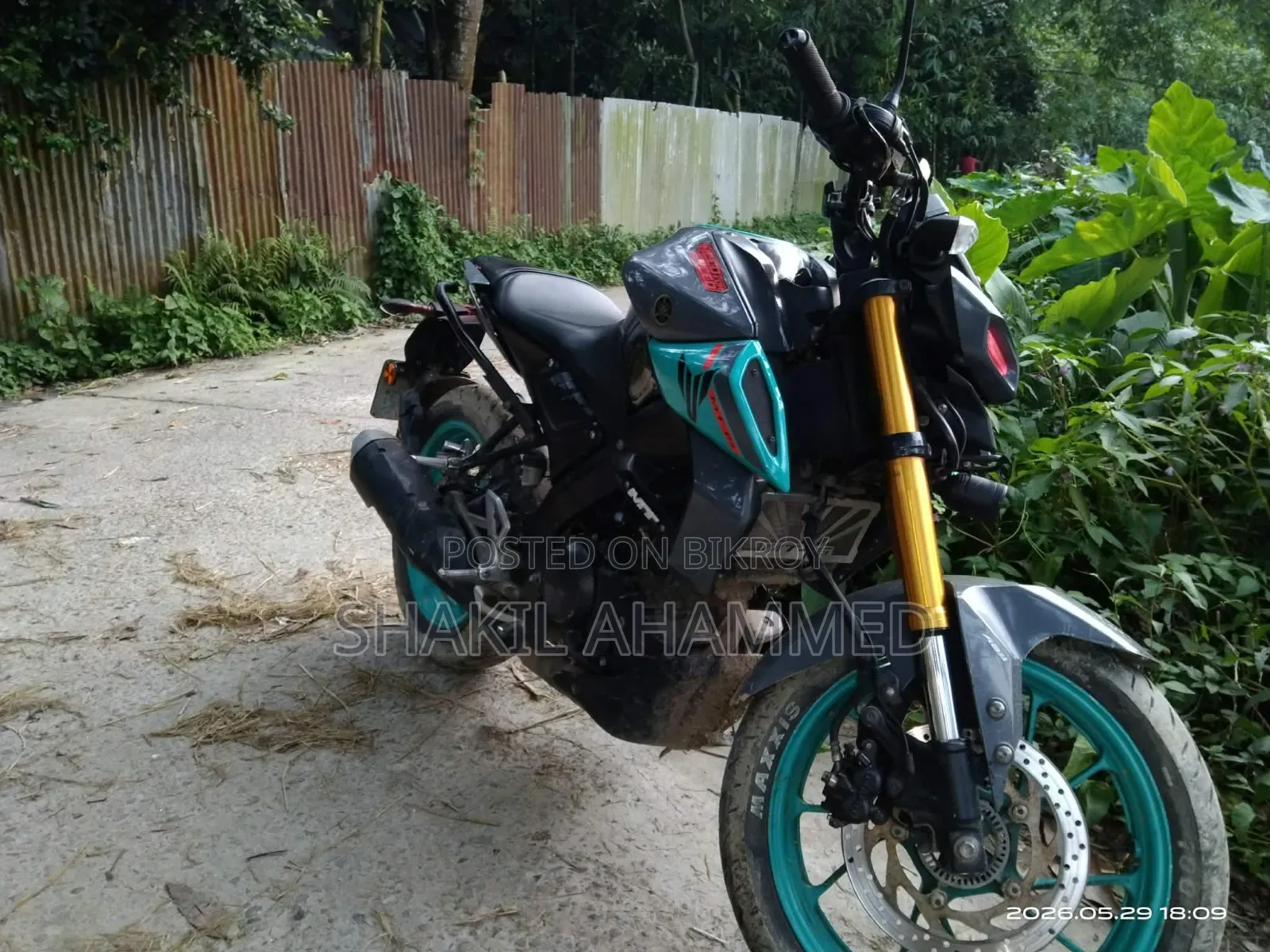 Yamaha 2023 Black