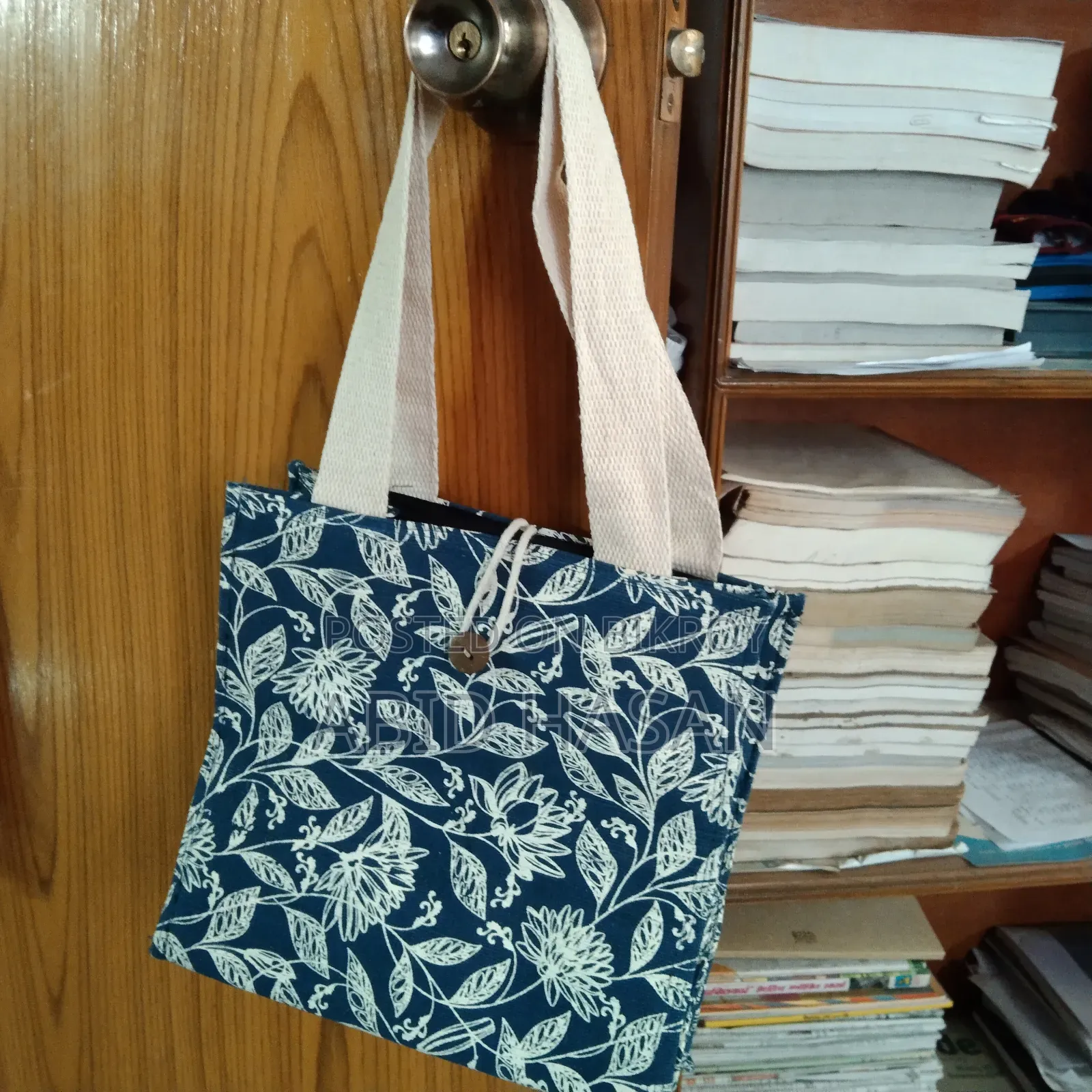 Lunch Bag, New Made by Jute Materials.