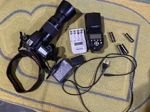 Canon 60d Camera 75-300mm Lans Flash