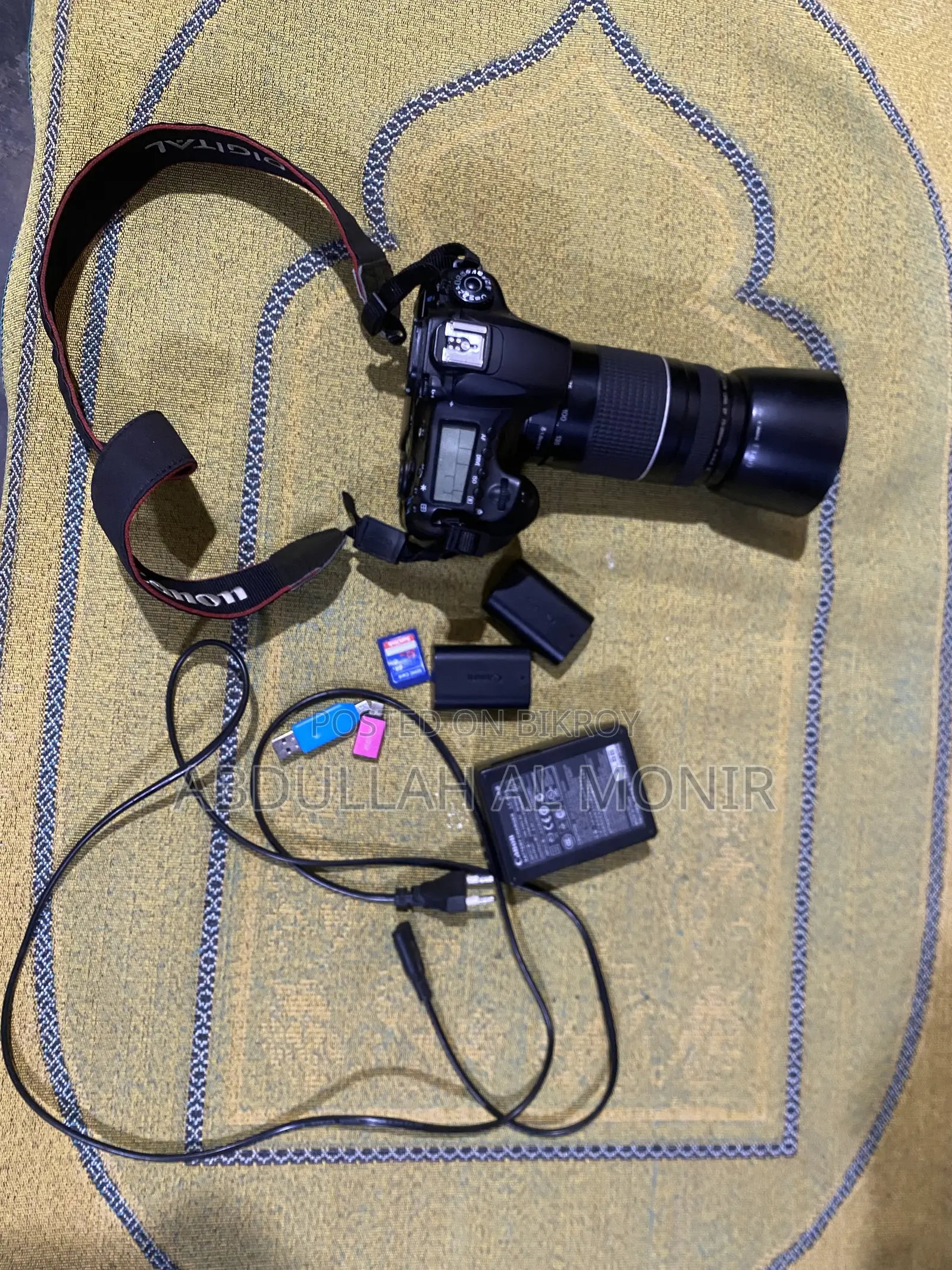 Canon 60d Camera 75-300mm Lans Flash