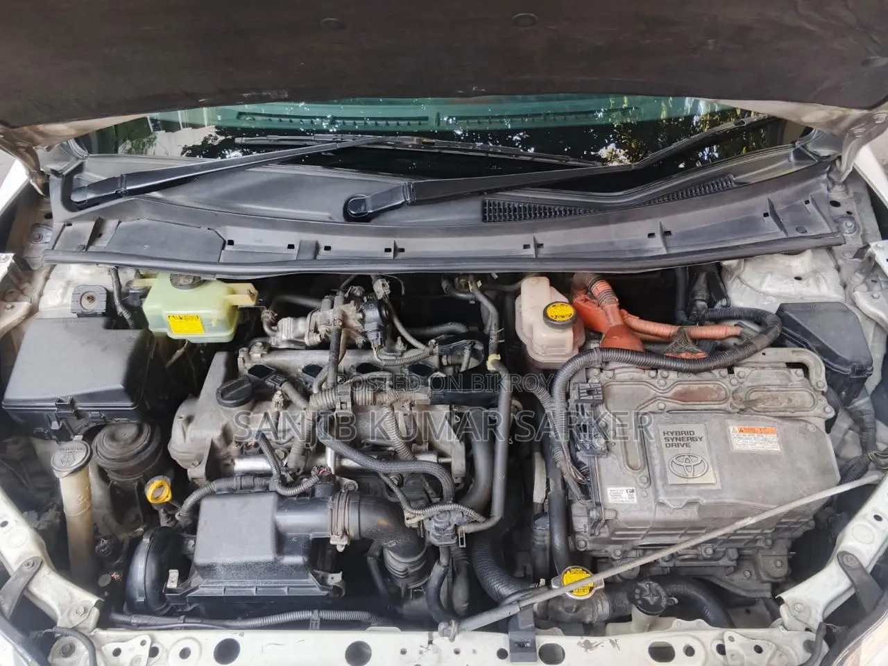 Toyota Axio 1.5 Hybrid 2WD 2014 White