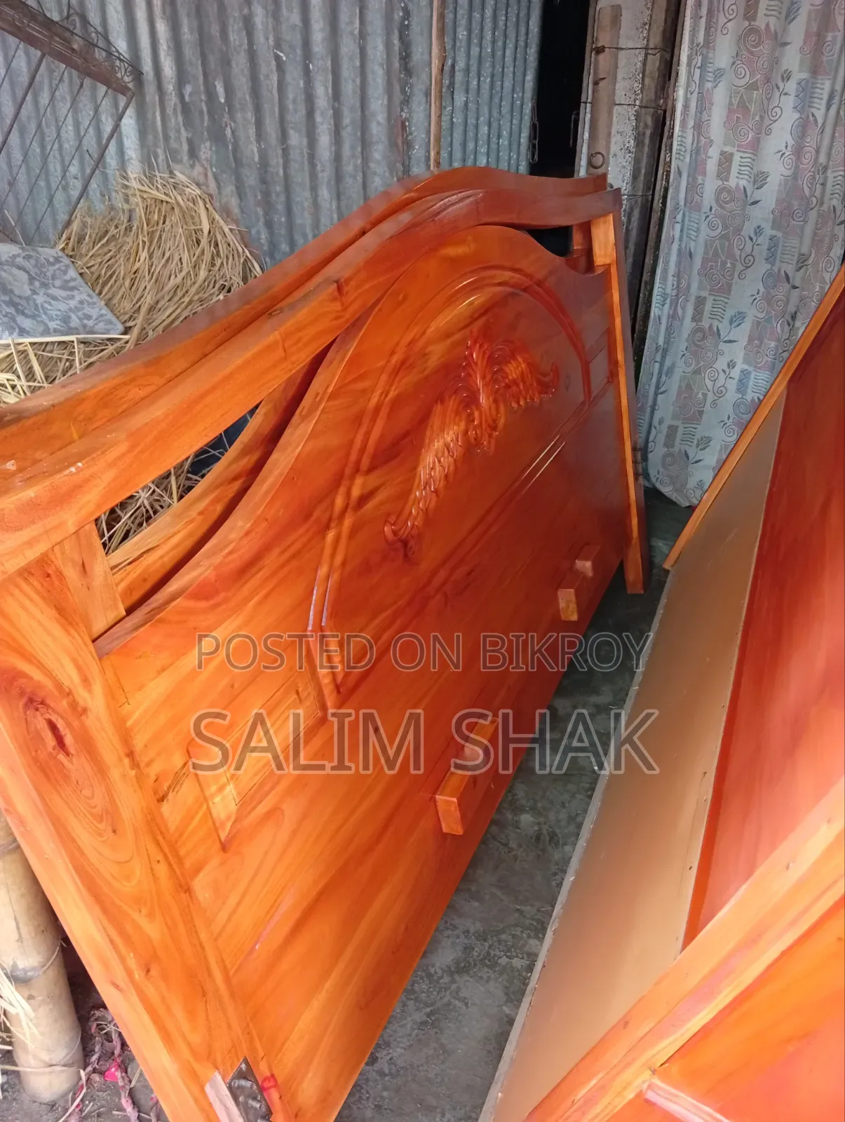 খাট বিক্রি করা হবে