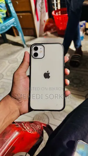 Apple iPhone 11 128 GB White