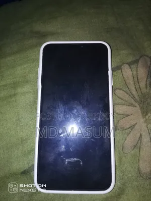 অ্যাপল আইফোন এক্সএস ম্যাক্স ৬৪ জিবি সাদা