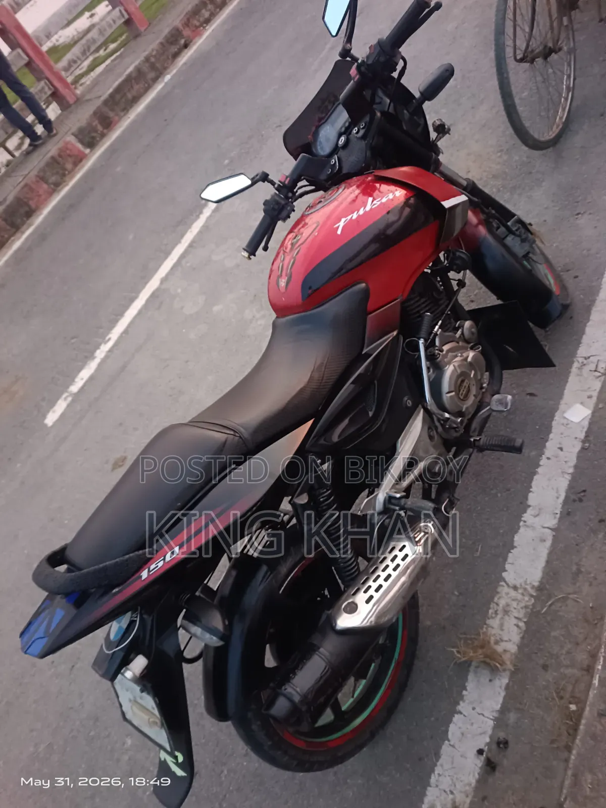 Bajaj Pulsar 150 2015 Red