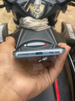 OnePlus Nord 2T 128 GB