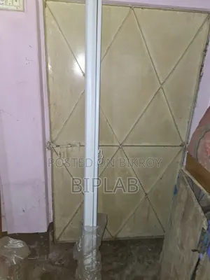 Projector 2 Stand