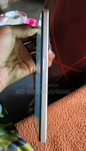 Oppo F23 256 GB Gold