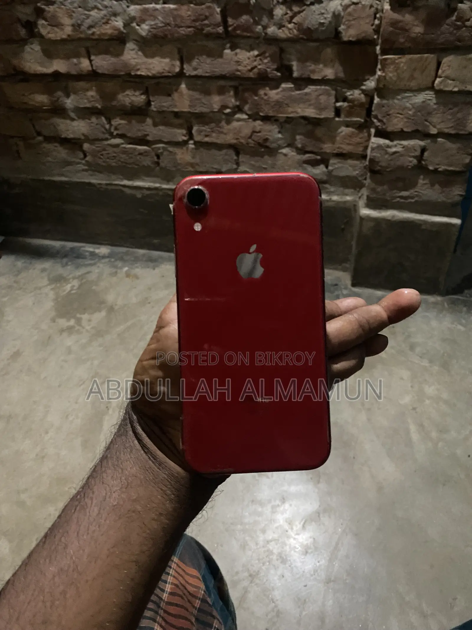 Apple iPhone XR 64 GB Red
