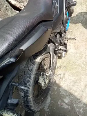 লিও ভিন্স এক্সজস্ট