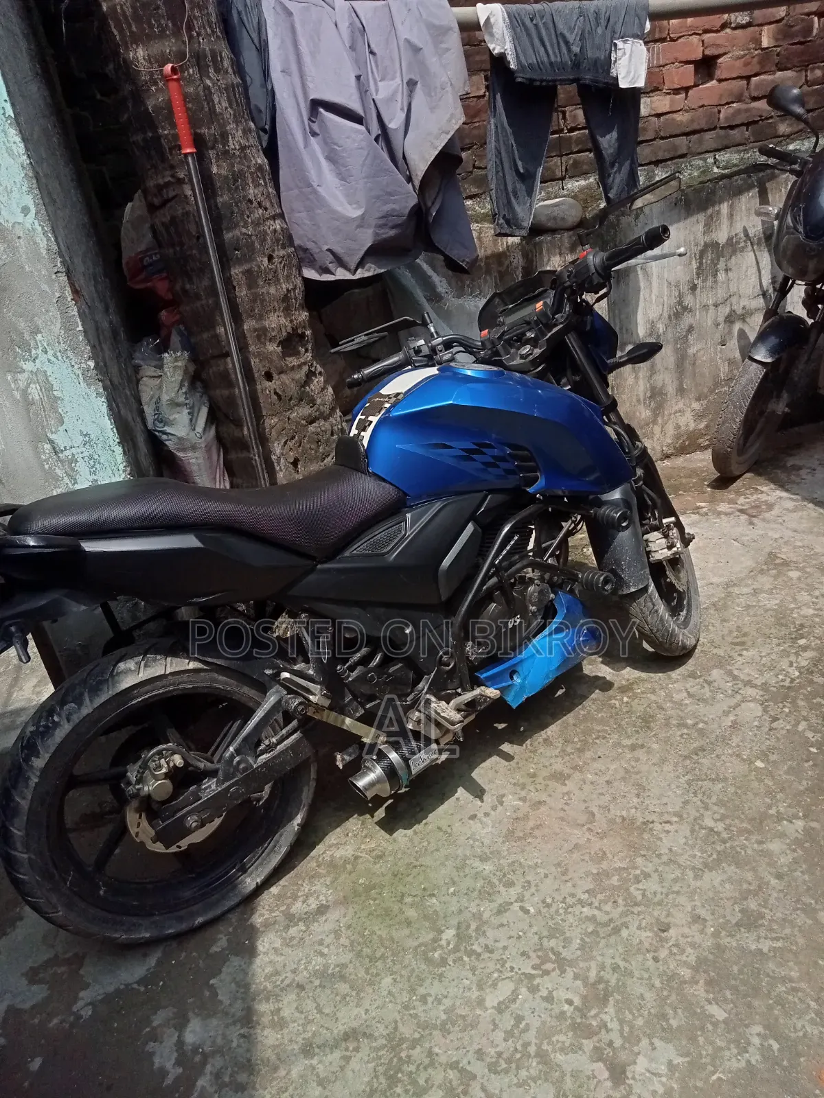 Leo Vince Exhaust