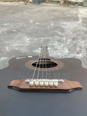 Guitar with 1 bag, 1 belt, and 3 picks as a gift