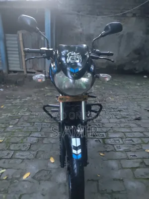 Bajaj Discover 135 2009 Black
