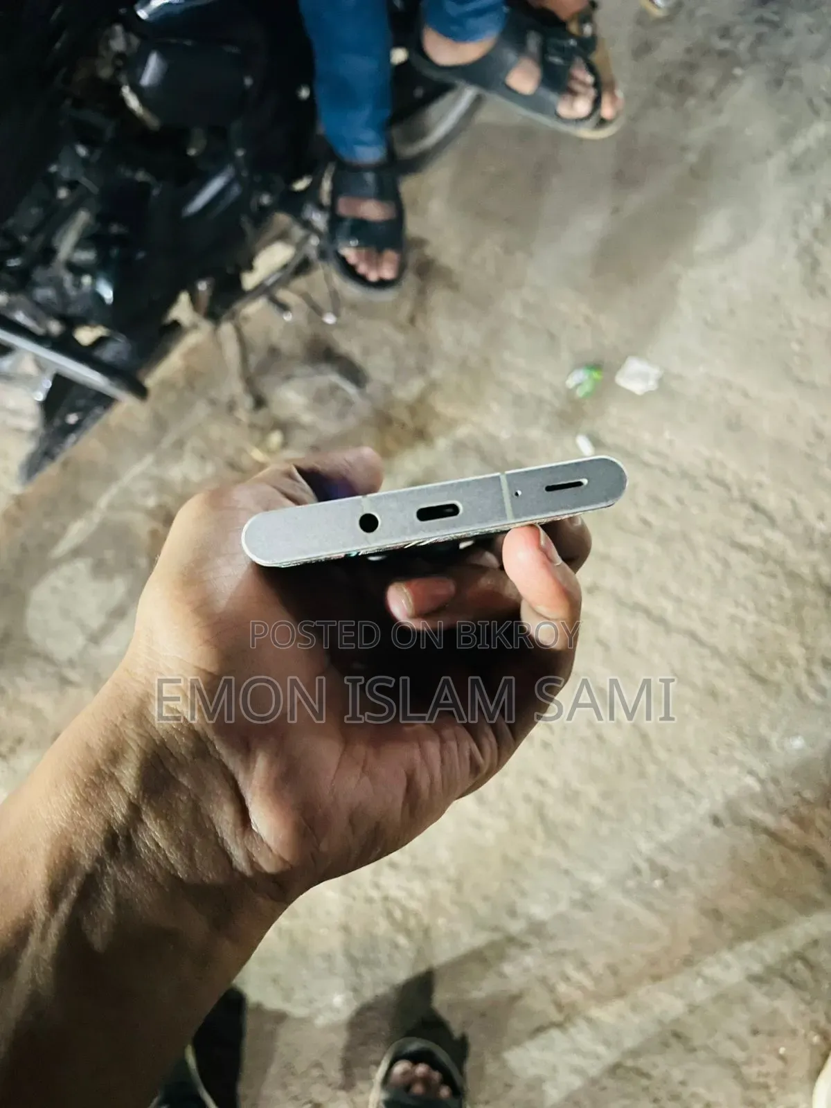 লাইকা লাইটজ ফোন ১ ২৫৬ জিবি ব্ল্যাক