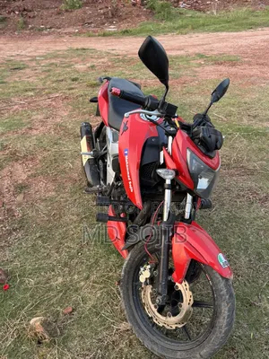 TVS Apache 160 4V 2020 Red