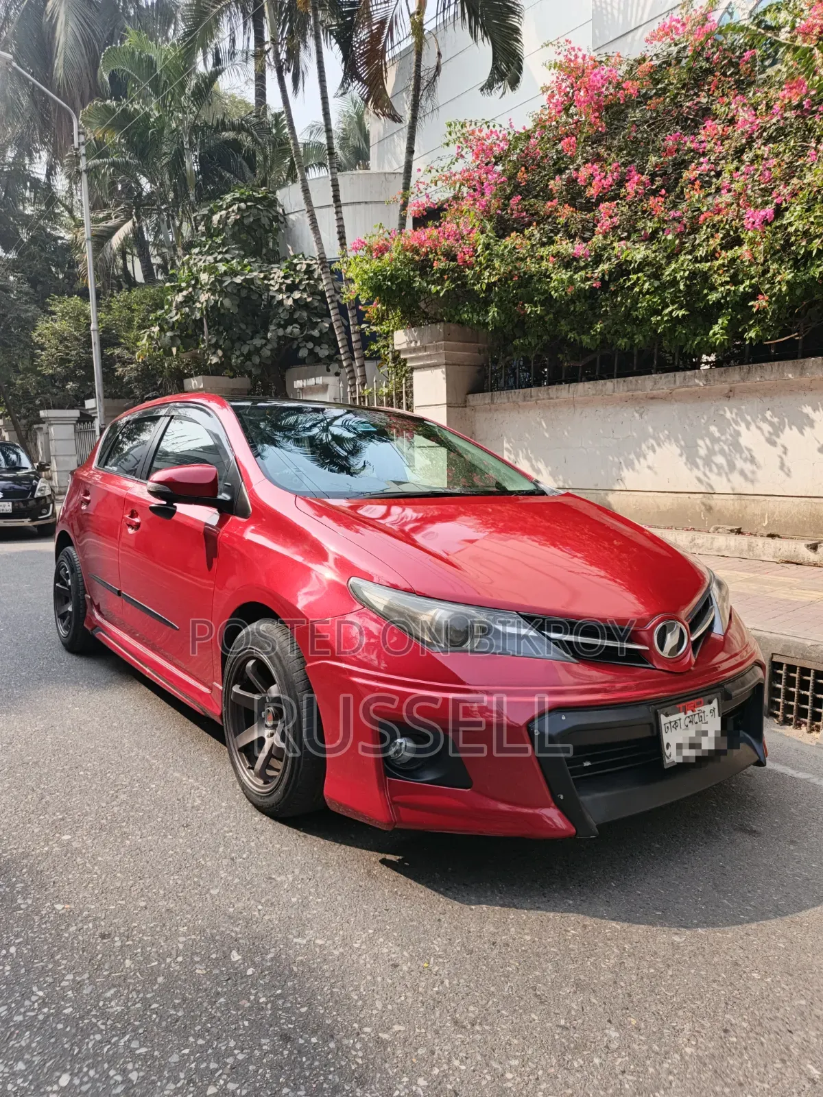 Toyota Auris 2012 Off White