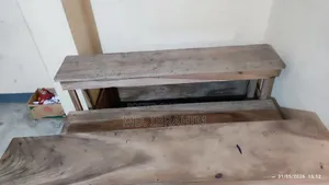 কোচিং টেবিল ০৪ জোড়া একদম ফ্রেশ
