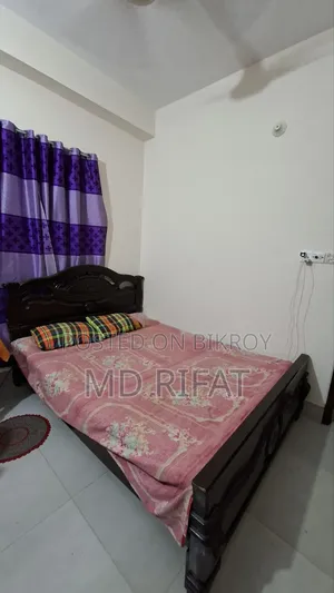 Malaysian Wood Bed 5/7ft With Mattress and Toshok