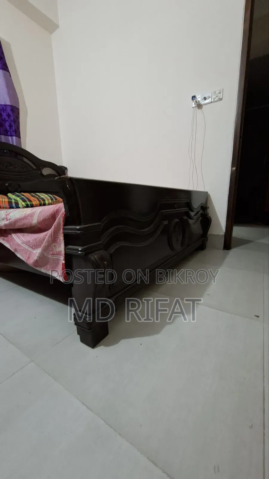 Malaysian Wood Bed 5/7ft With Mattress and Toshok