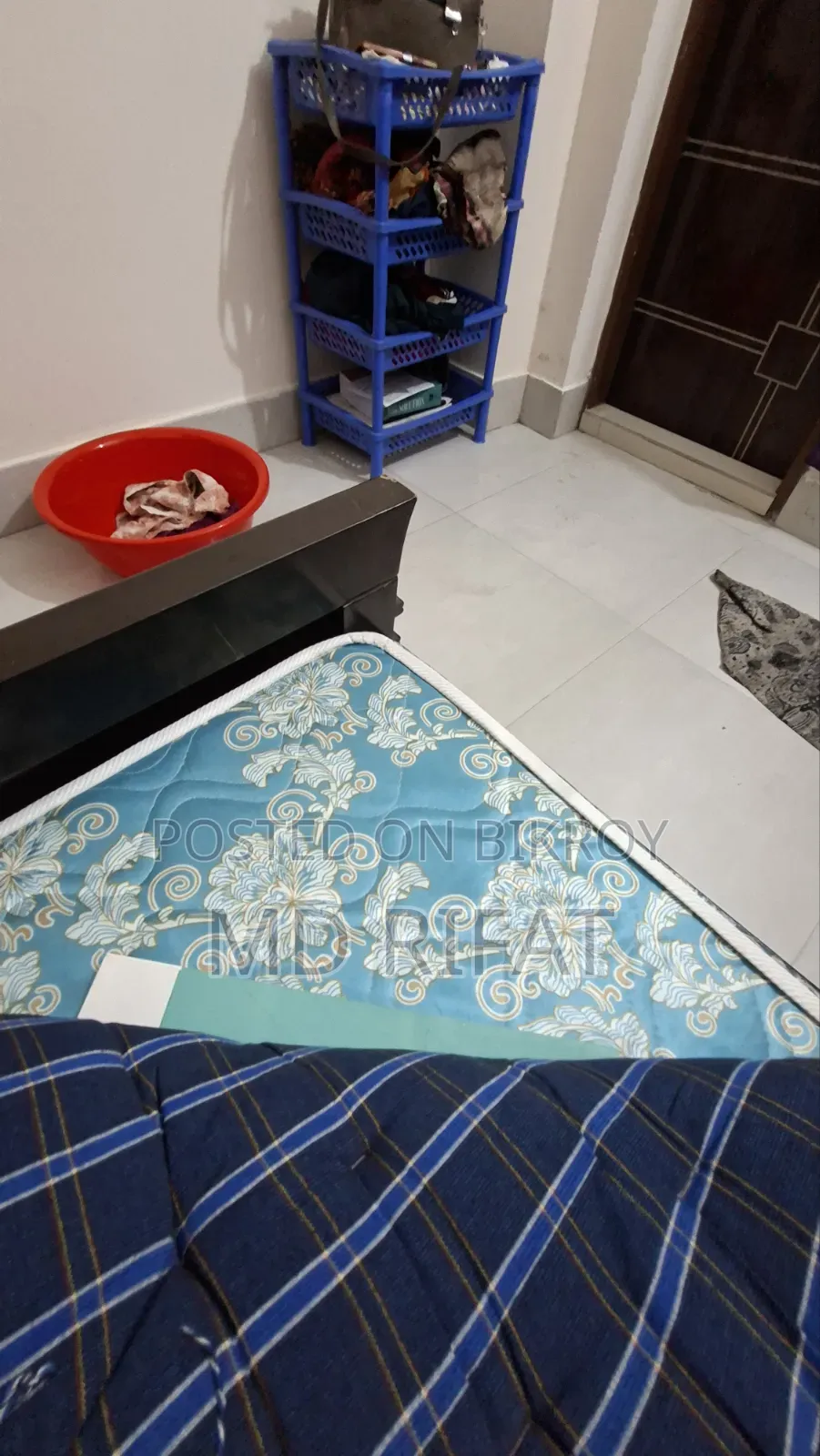 Malaysian Wood Bed 5/7ft With Mattress and Toshok