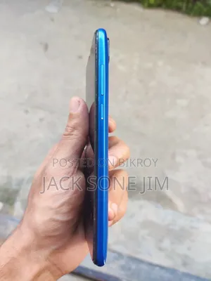 Symphony Z25 32 GB Blue