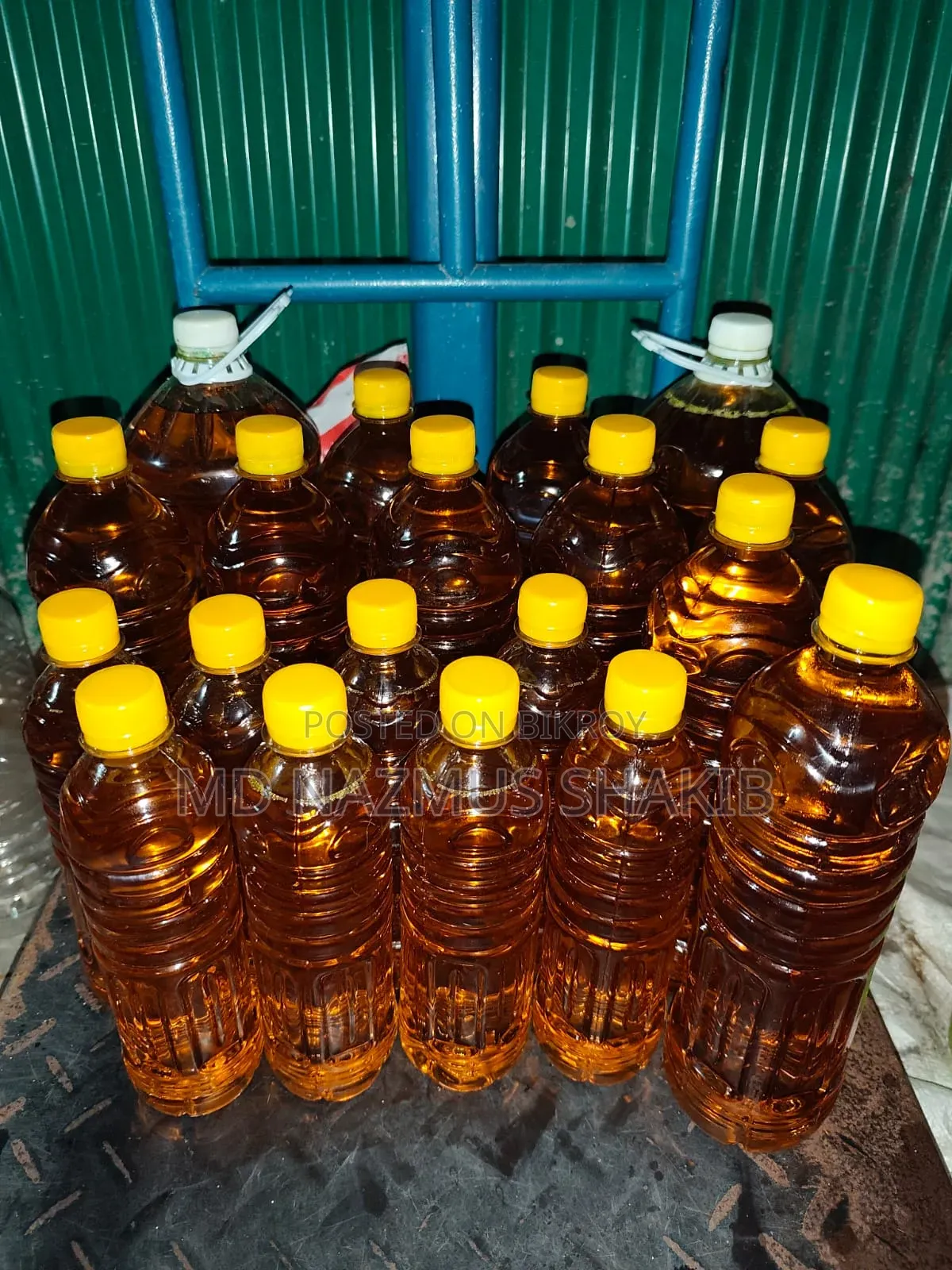 Mustard oil crushed in a wooden mill