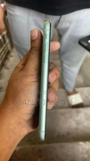 Apple iPhone 11 64 GB Bronze