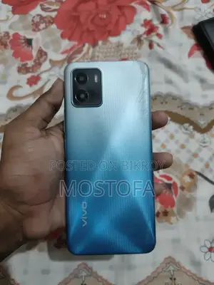 Vivo Y15s 32 GB Blue
