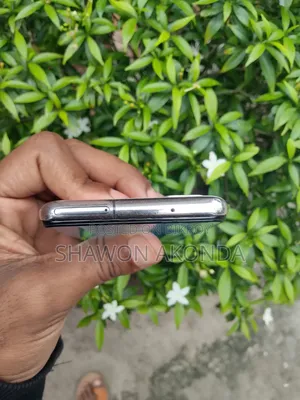 Samsung Galaxy S20 128 GB White