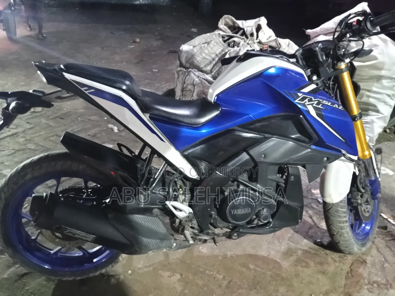 Yamaha 2016 Blue