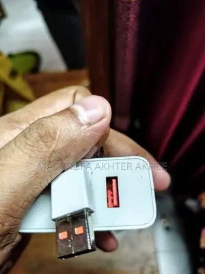 শাওমি ১২০ ওয়াট হাইপার চার্জার