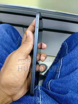 নতুন টেকনো স্পার্ক ৪০ প্রো ১২৮ জিবি ব্ল্যাক