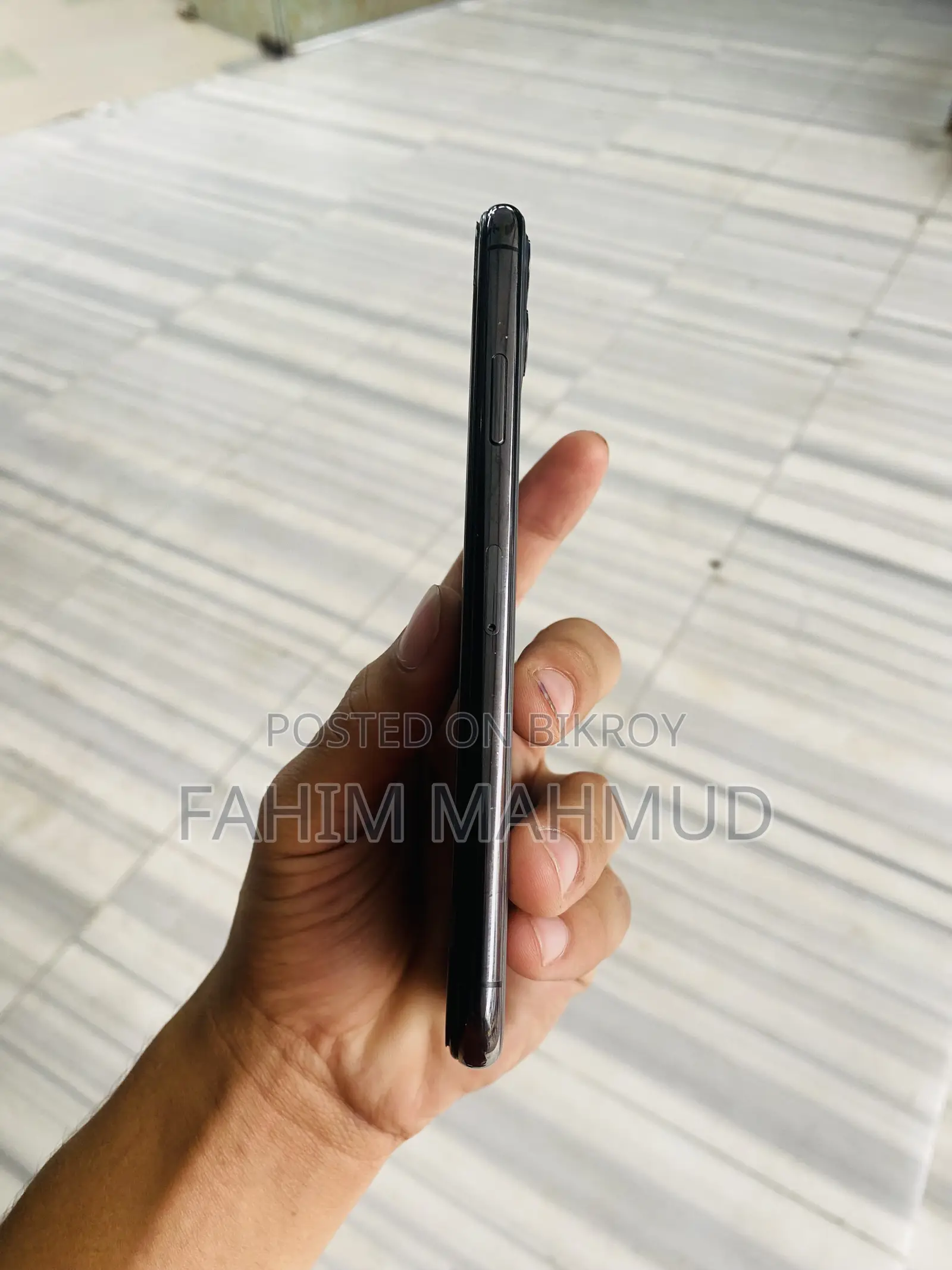 অ্যাপল আইফোন ১১ প্রো ম্যাক্স ৬৪ জিবি ব্ল্যাক