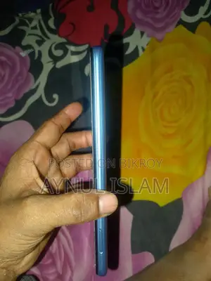 Infinix Hot 20i 64 GB Blue