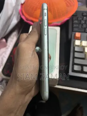 Apple iPhone 11 128 GB Green