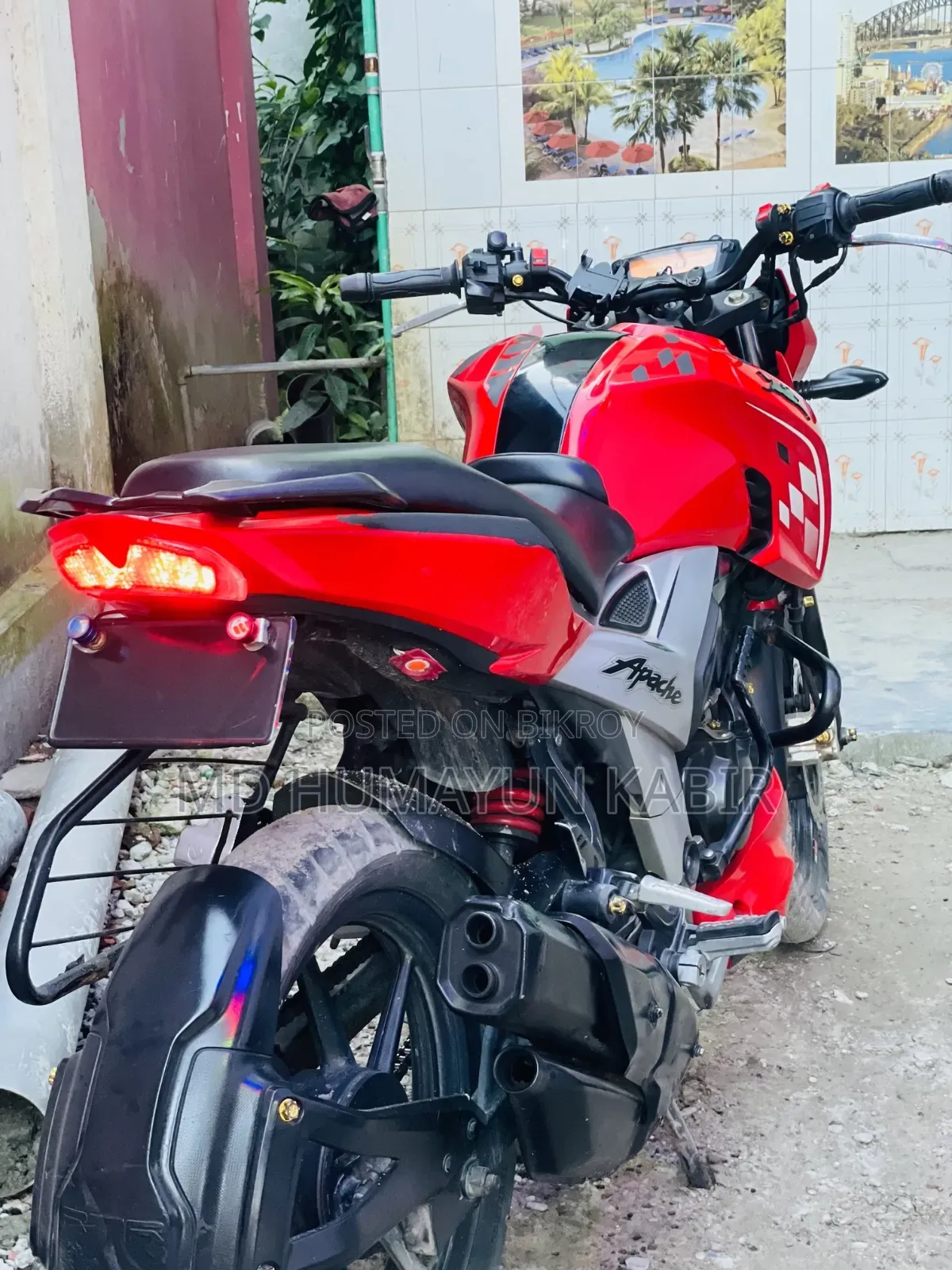 TVS Apache RTR 160 4V 2020 Red
