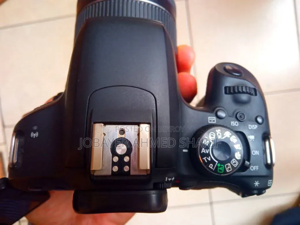 Canon 800d (Only Body) বিক্রি করা হবে কোনো সমস্যা নাই। কোন সমস্যা নাই