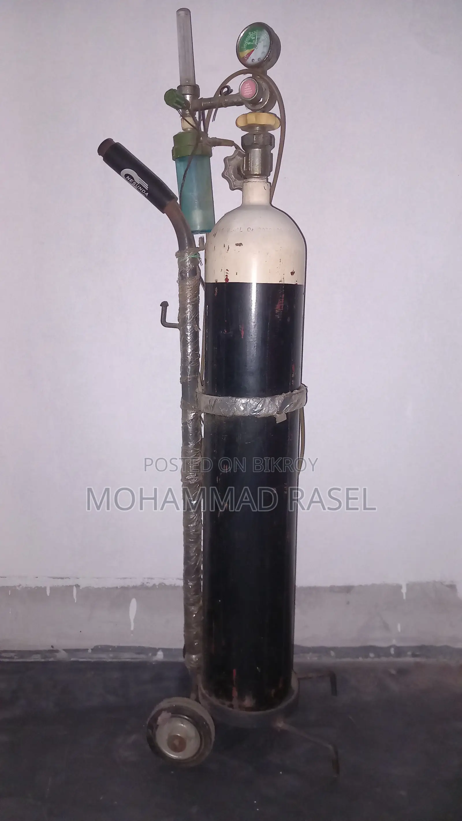 Oxygen Cylinder for Sale