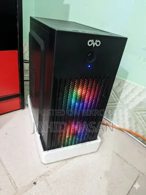 Desktop Computer 8GB AMD Ryzen 5 SSD 256GB