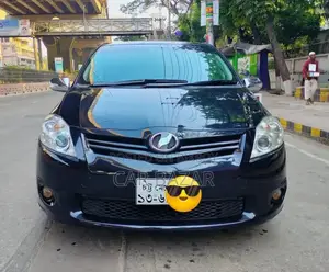 Toyota Auris 2012 Black