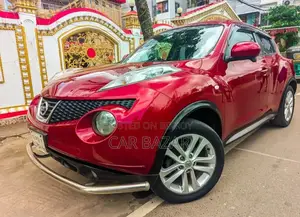 নিসান জুক ২০১২ রেড